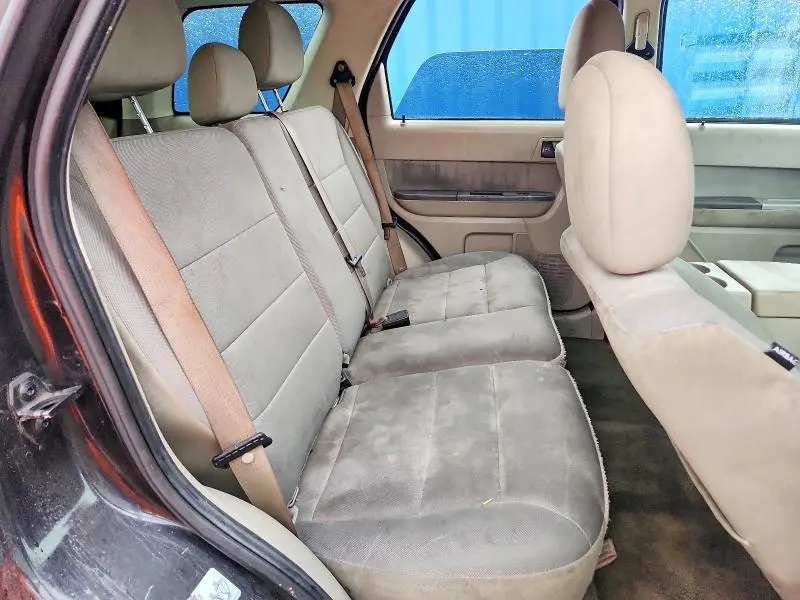 2011 FORD ESCAPE XLT  