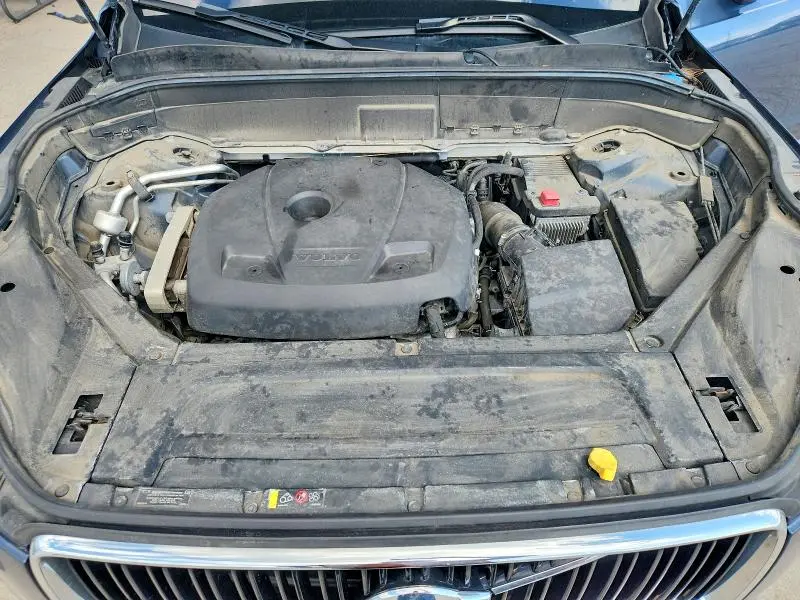 2018 VOLVO XC90 T5  