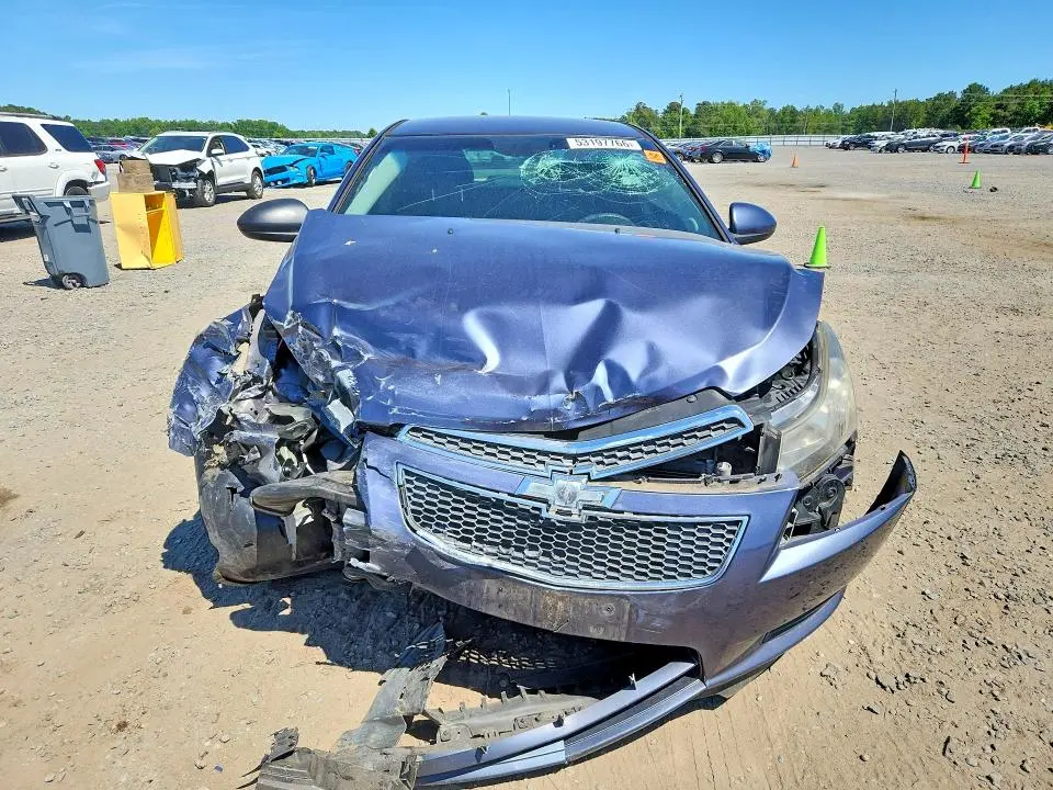 2014 CHEVROLET CRUZE LT  