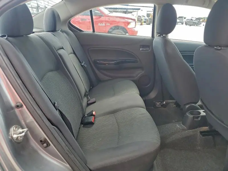 2017 MITSUBISHI MIRAGE G4 SE  