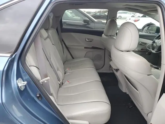 2010 TOYOTA VENZA   