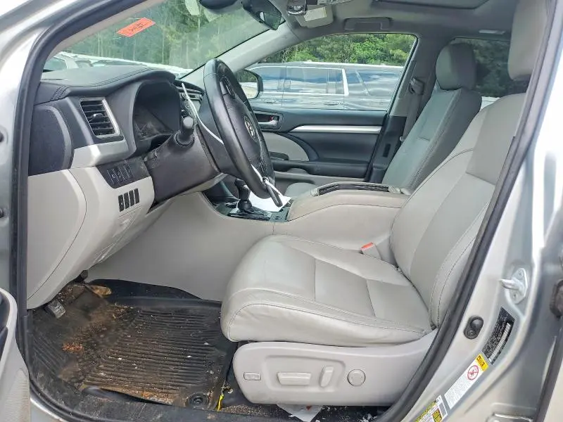 2018 TOYOTA HIGHLANDER XLE  