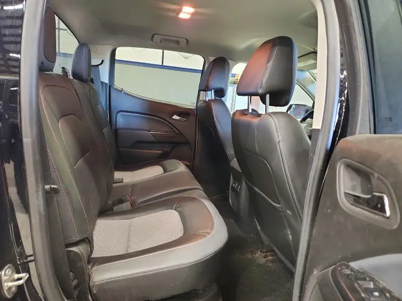 2015 CHEVROLET COLORADO Z71  