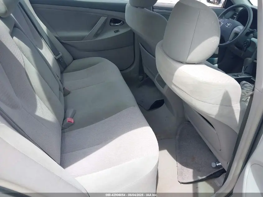 2011 TOYOTA CAMRY  