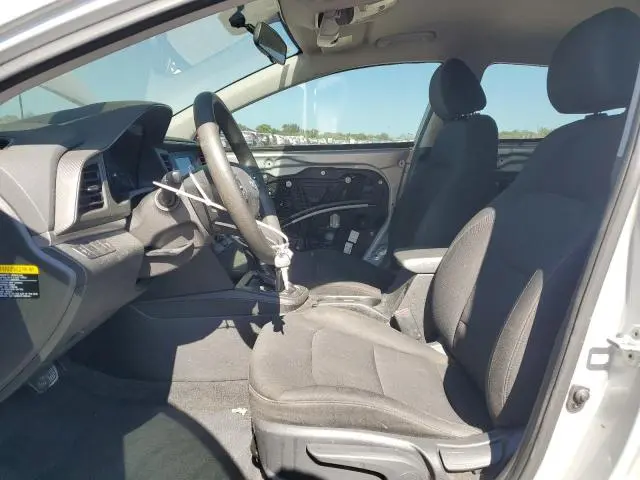 2019 HYUNDAI ELANTRA SE  