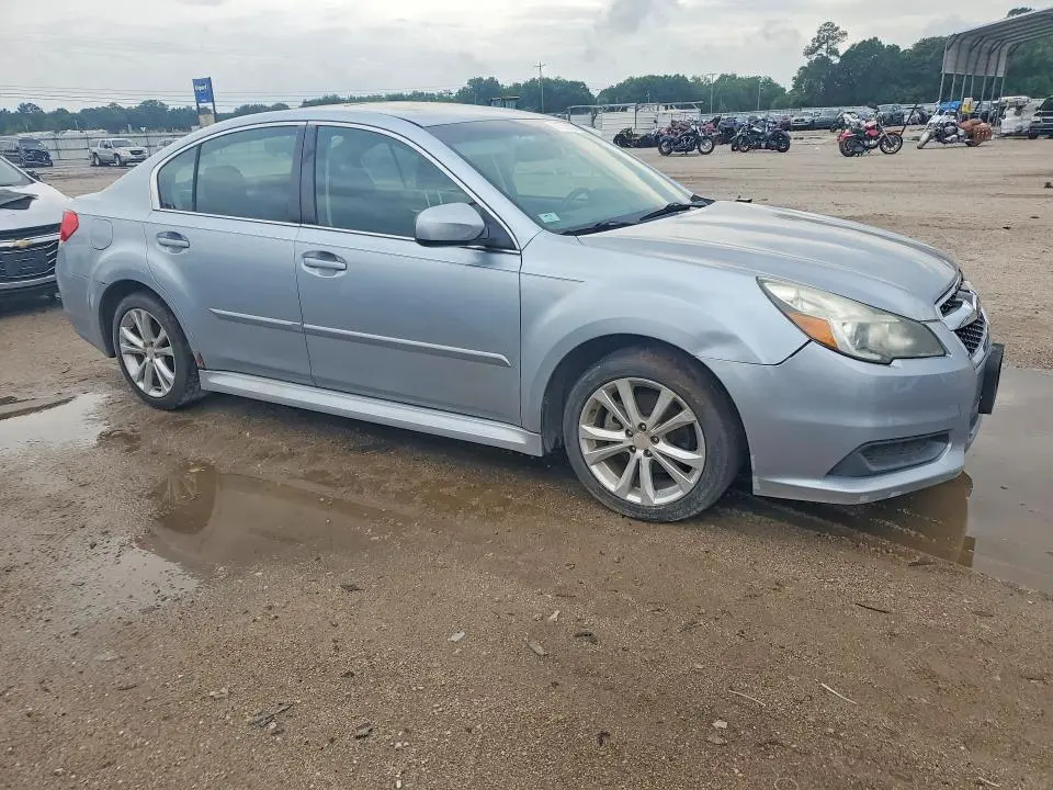 2013 SUBARU LEGACY 2.5I PREMIUM  