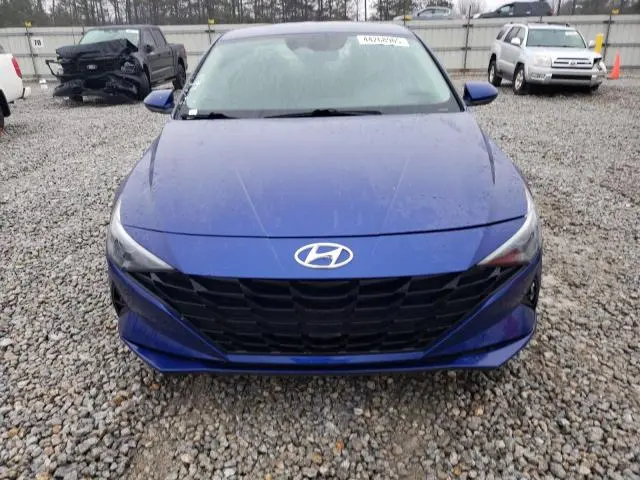 2021 HYUNDAI ELANTRA SE  