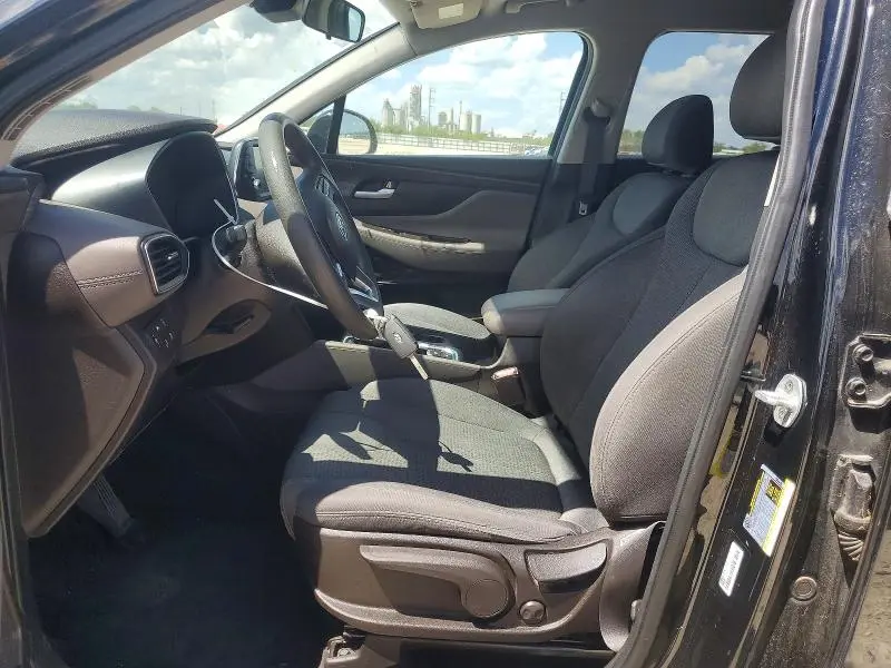 2019 HYUNDAI SANTA FE SE  