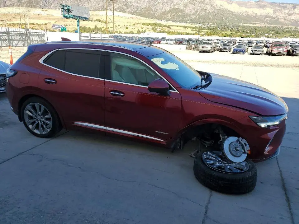 2022 BUICK ENVISION AVENIR  