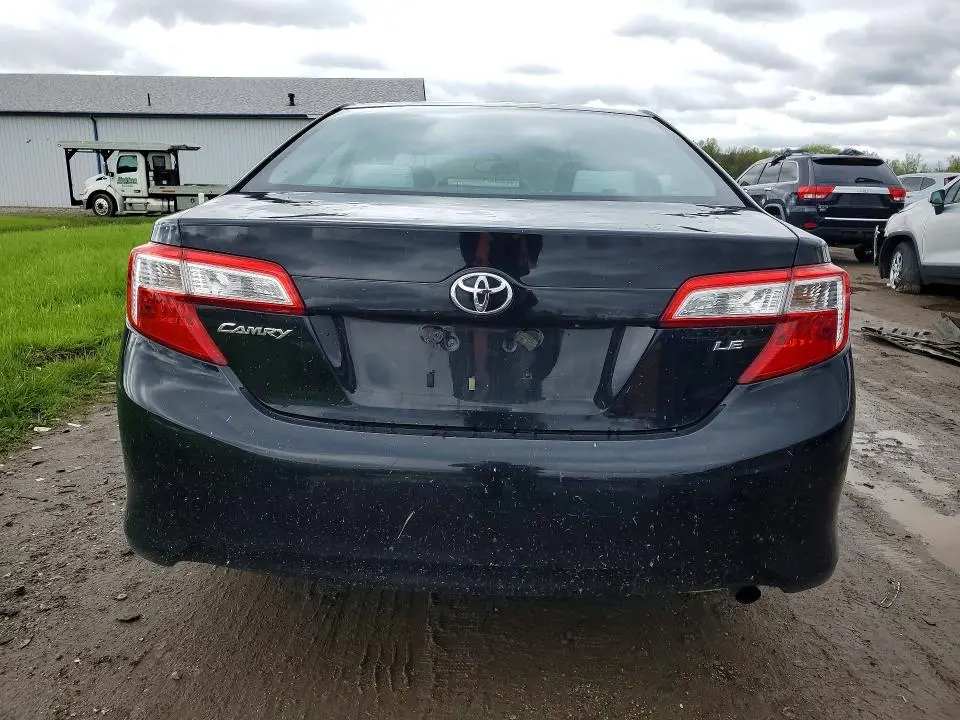 2012 TOYOTA CAMRY LE  