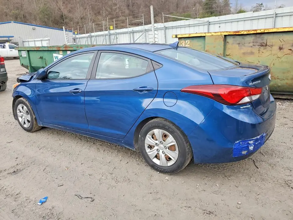 2016 HYUNDAI ELANTRA SE  