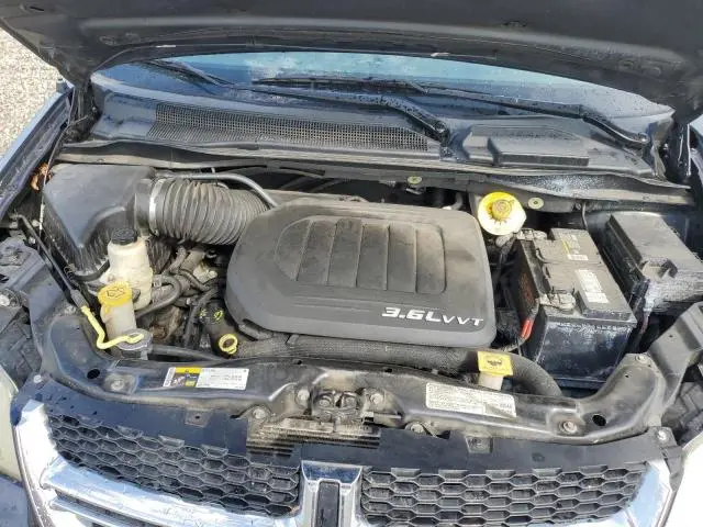 2013 DODGE GRAND CARAVAN SXT  