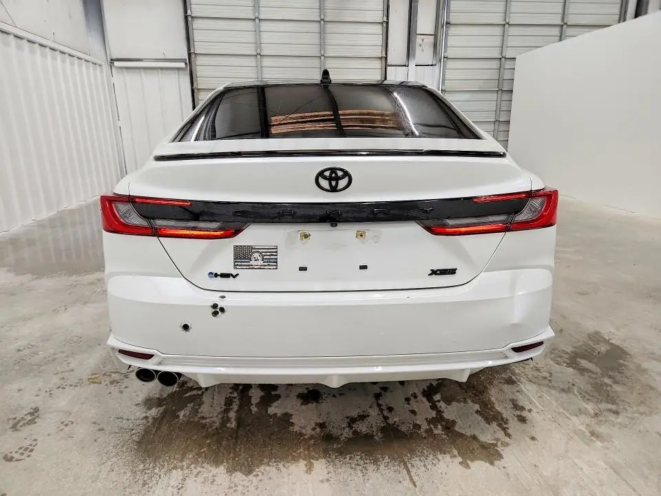 2025 TOYOTA CAMRY XSE  