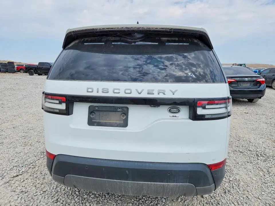 2017 LAND ROVER DISCOVERY SE  