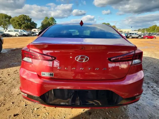 2020 HYUNDAI ELANTRA SEL  