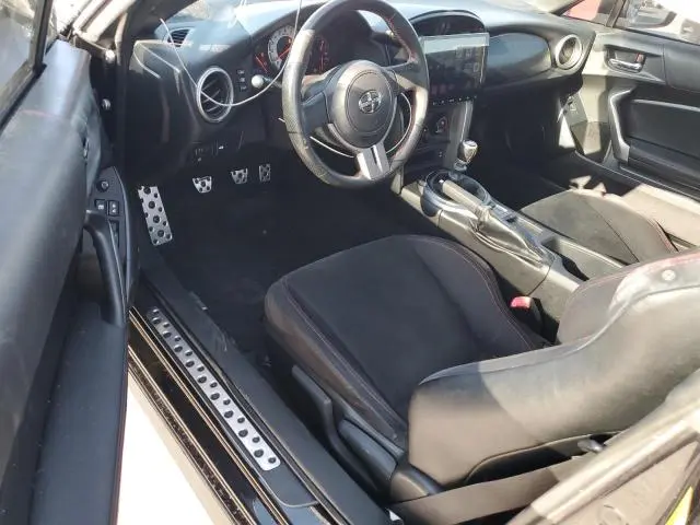 2013 TOYOTA SCION FR-S   