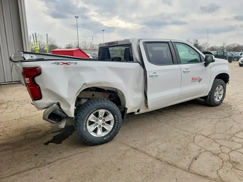 2020 CHEVROLET SILVERADO K1500 LT  