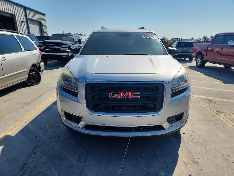 2016 GMC ACADIA SLE  