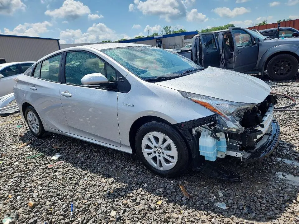 2016 TOYOTA PRIUS TWO  