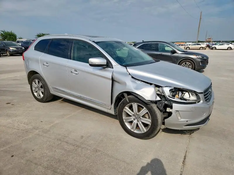 2017 VOLVO XC60 T5 INSCRIPTION  