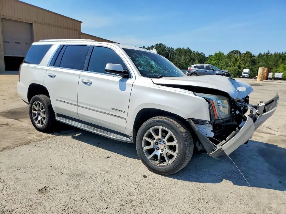 2016 GMC YUKON DENALI  