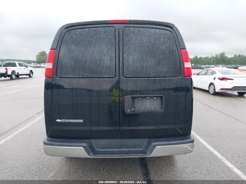 2017 CHEVROLET EXPRESS 3500 LT