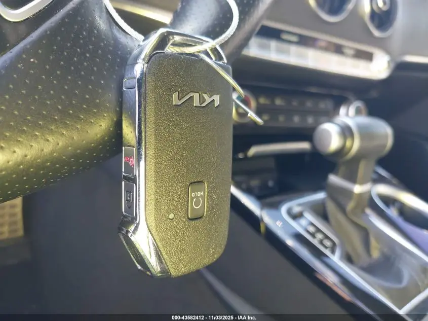 2023 KIA STINGER GT-LINE