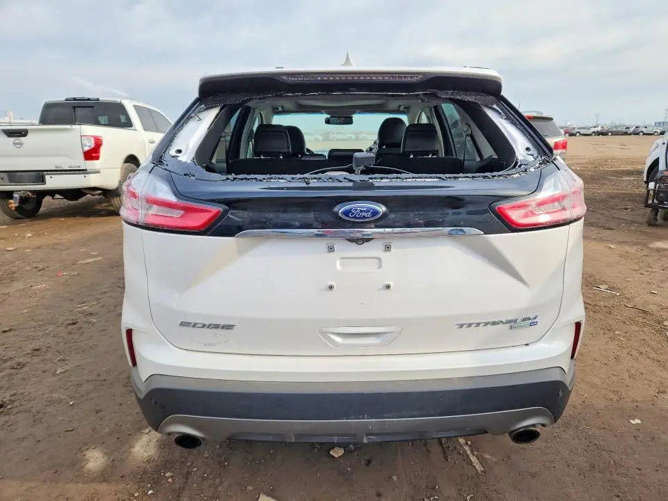 2019 FORD EDGE TITANIUM  