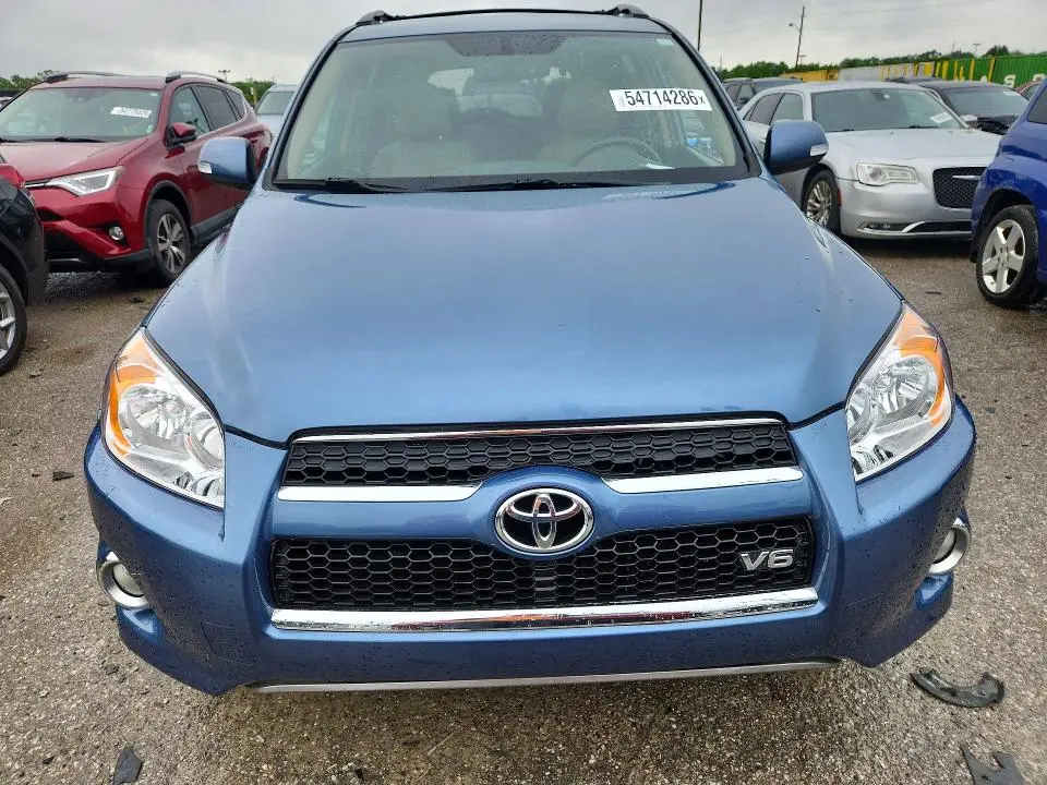 2011 TOYOTA RAV4 LIMITED  