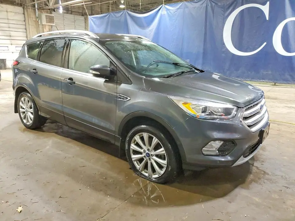 2018 FORD ESCAPE TITANIUM  