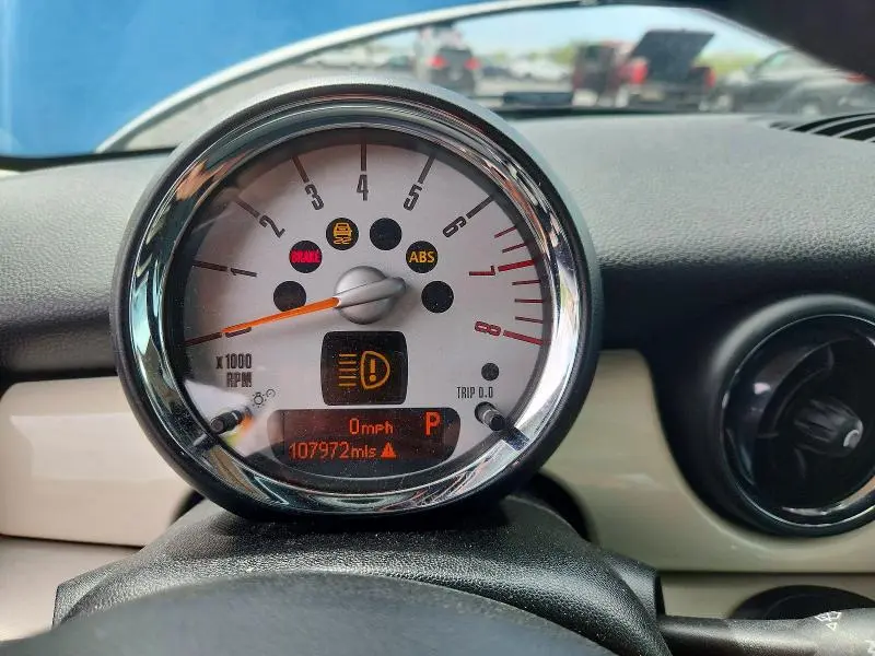 2013 MINI COOPER   