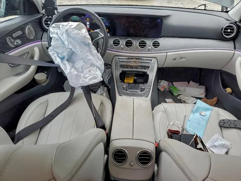 2022 MERCEDES-BENZ E 350  