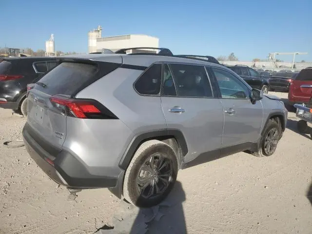 2022 TOYOTA RAV4 LIMITED  