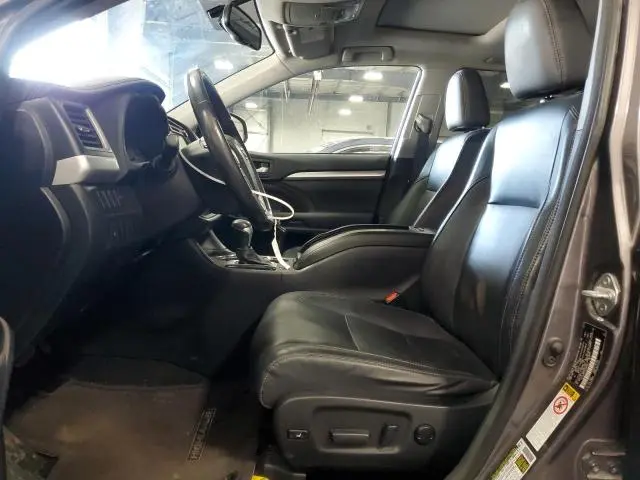 2014 TOYOTA HIGHLANDER XLE  