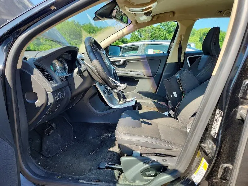 2013 VOLVO XC60 3.2  