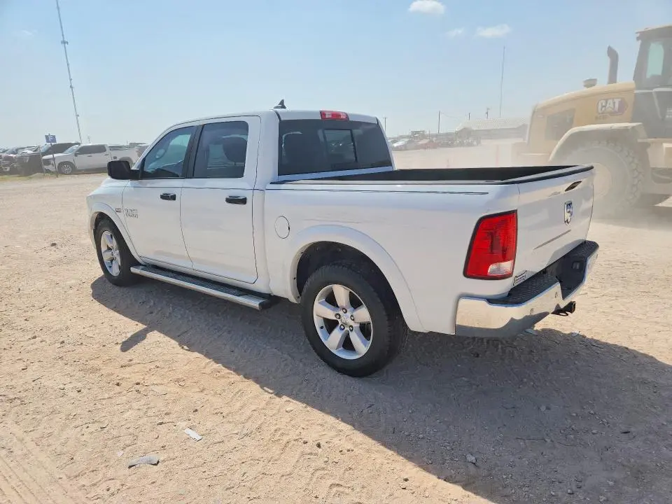2015 RAM 1500 SLT  