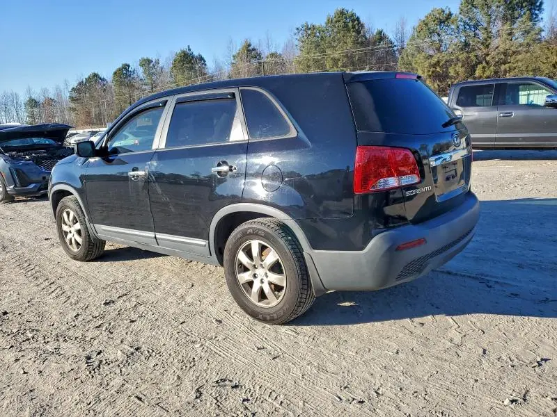 2011 KIA SORENTO BASE  