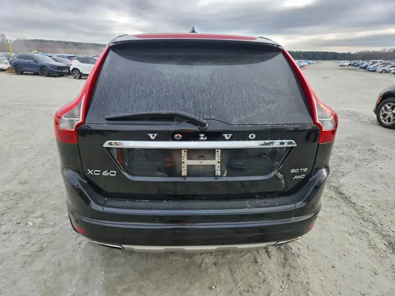 2016 VOLVO XC60 T6 PLATINUM  