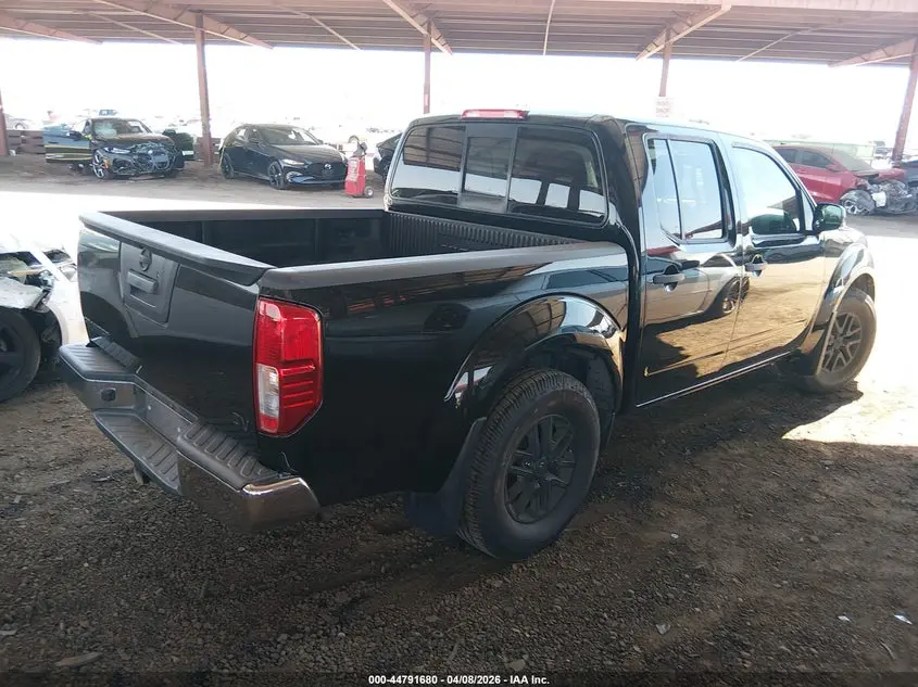 2018 NISSAN FRONTIER SV