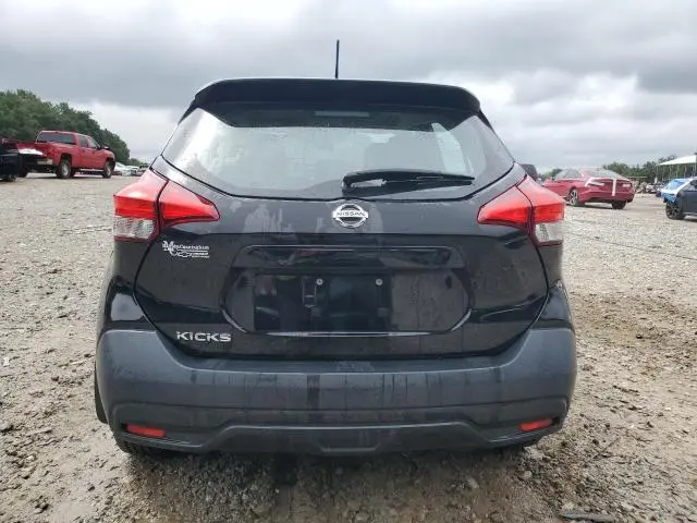 2018 NISSAN KICKS S  