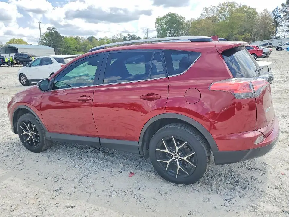 2018 TOYOTA RAV4 SE  