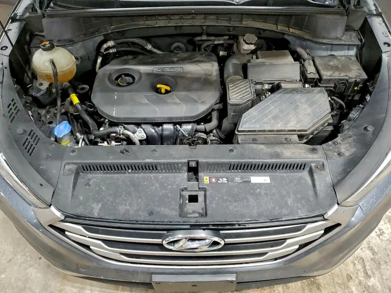 2018 HYUNDAI TUCSON SE  