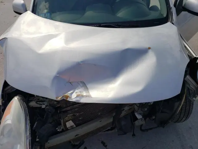 2012 NISSAN VERSA S  