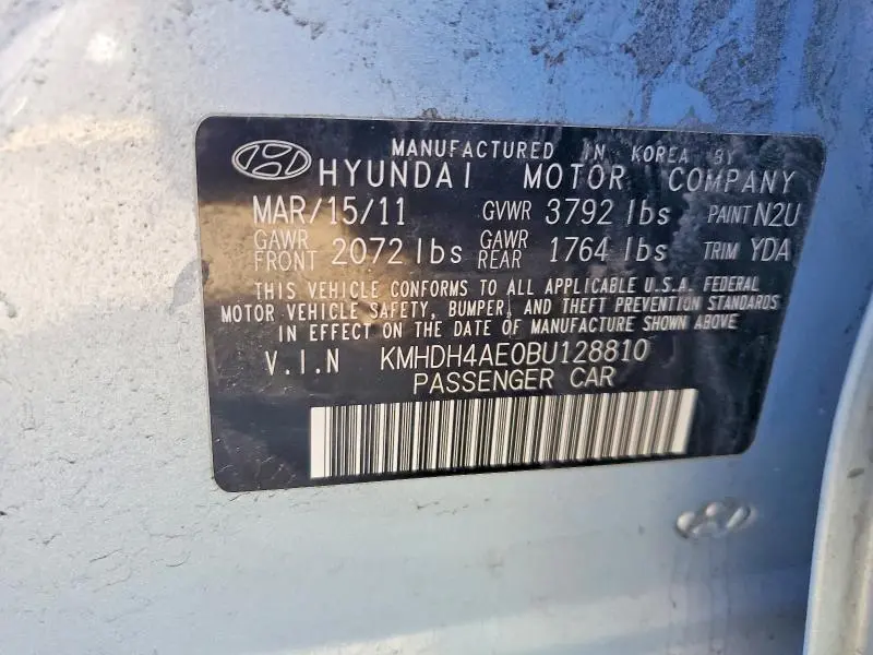 2011 HYUNDAI ELENTRA   