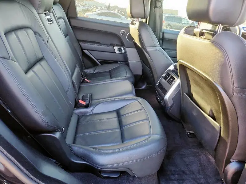 2018 LAND ROVER RANGE ROVER SPORT SE  