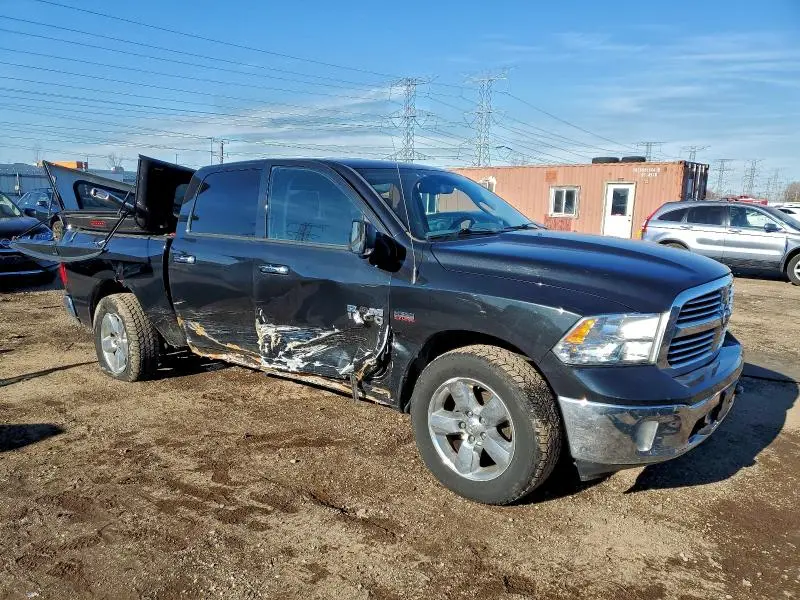 2015 RAM 1500 SLT  