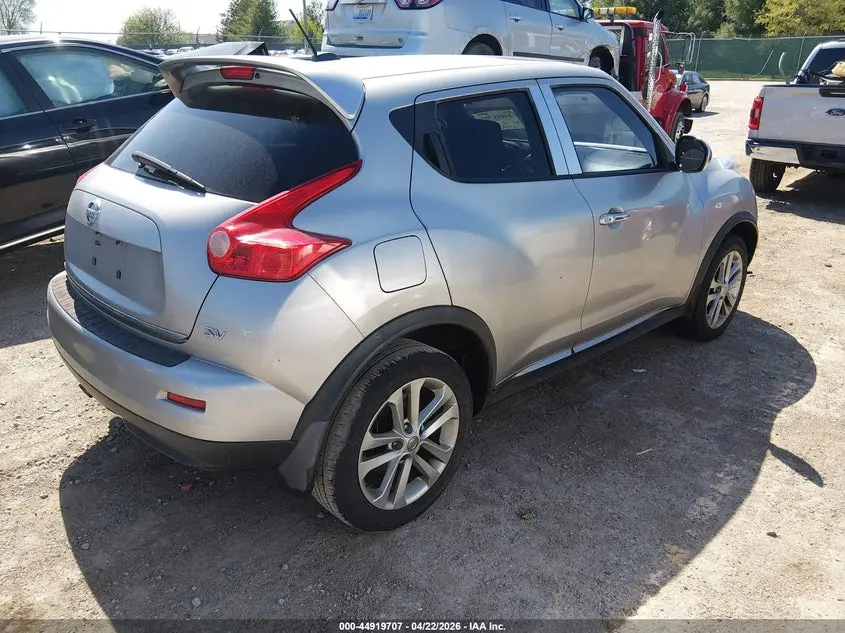 2011 NISSAN JUKE SV