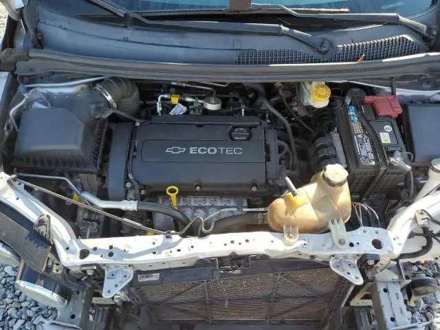 2014 CHEVROLET SONIC LT  