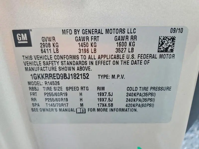 2011 GMC ACADIA SLT-1  