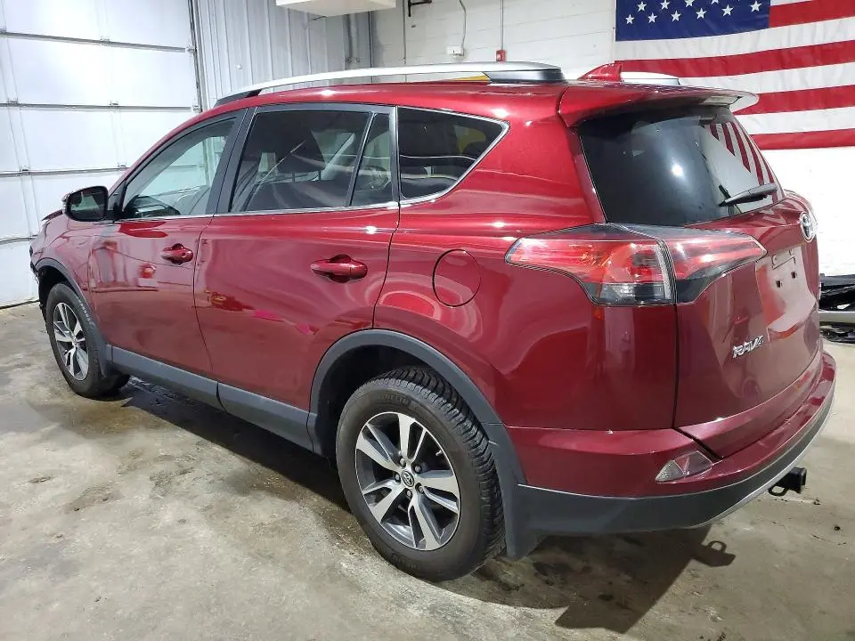 2018 TOYOTA RAV4 XLE  